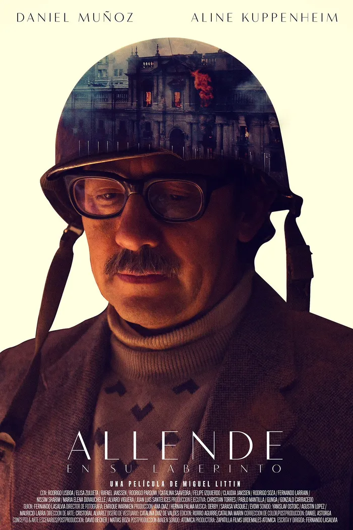 Альенде в своем лабиринте (2014) poster